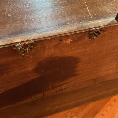LOT 54X/B: Wooden Dressers (Williamsport Furniture Co) and 2 Mirrors
