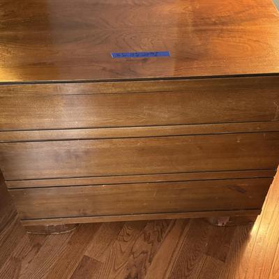 LOT 56Y: Vintage Cavalier Stow Away Cedar Chest