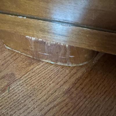 LOT 56Y: Vintage Cavalier Stow Away Cedar Chest