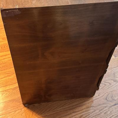 LOT 56Y: Vintage Cavalier Stow Away Cedar Chest
