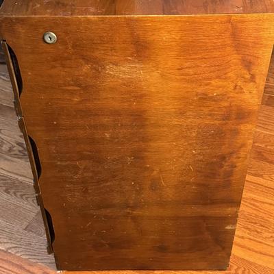 LOT 56Y: Vintage Cavalier Stow Away Cedar Chest