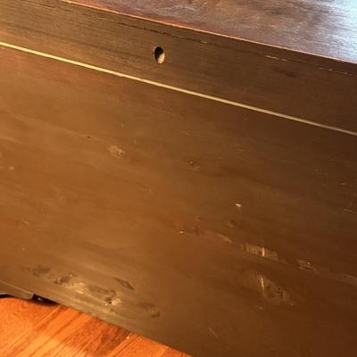 LOT 56Y: Vintage Cavalier Stow Away Cedar Chest
