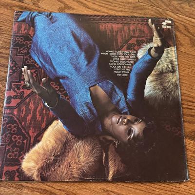 LOT 58L: Various Artists on Vinyl including Joni Mitchell, Joan Baez, Don McLean, George Shearing and More!