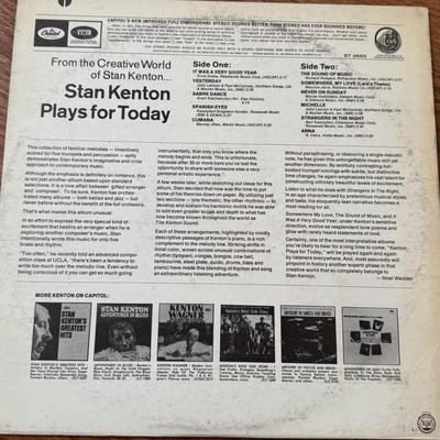 LOT 58L: Various Artists on Vinyl including Joni Mitchell, Joan Baez, Don McLean, George Shearing and More!