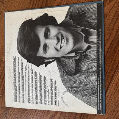 LOT 58L: Various Artists on Vinyl including Joni Mitchell, Joan Baez, Don McLean, George Shearing and More!