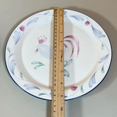 LOT 64K: Lenox Chinastone “Poppies on Blue” Plates (7), 2 sizes of Bowls (2 each) & Glass Mixing Bowls (2)