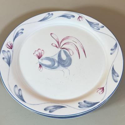 LOT 64K: Lenox Chinastone “Poppies on Blue” Plates (7), 2 sizes of Bowls (2 each) & Glass Mixing Bowls (2)