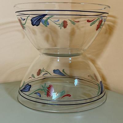 LOT 64K: Lenox Chinastone “Poppies on Blue” Plates (7), 2 sizes of Bowls (2 each) & Glass Mixing Bowls (2)