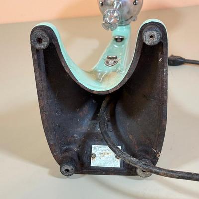 LOT 67L: Vintage Teal Hamilton Beach Milkshake Machine Model 33 & More