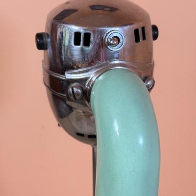 LOT 67L: Vintage Teal Hamilton Beach Milkshake Machine Model 33 & More