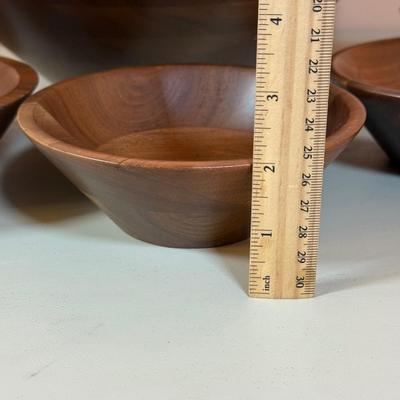 LOT 69D: Vintage Lebanon Supply Co Heirloom Walnut Ware Solid Wood Salad Set