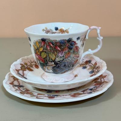 LOT 75D: Royal Doulton Brambley Hedge Gift Collection: Four Seasons Afternoon Tea Set & Set of Books