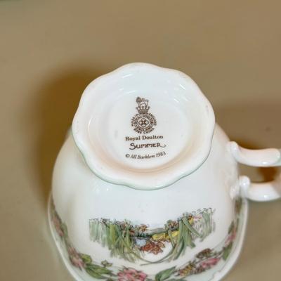 LOT 75D: Royal Doulton Brambley Hedge Gift Collection: Four Seasons Afternoon Tea Set & Set of Books
