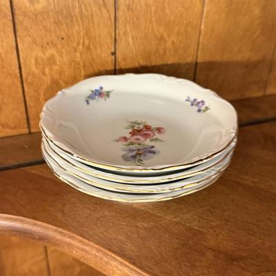 LOT 76D: Vintage Bavaria Western German Tea Set