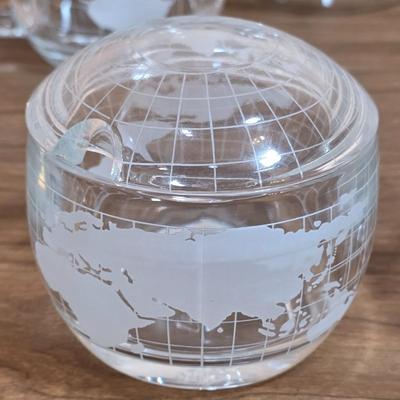 LOT 87D: Vintage 1970's Nestle Nescafe World Globe Glass Coffee Set, With Coffee Caraf, Sugar Bowl, Creamer & 7 Cups