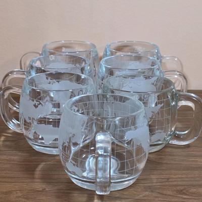 LOT 87D: Vintage 1970's Nestle Nescafe World Globe Glass Coffee Set, With Coffee Caraf, Sugar Bowl, Creamer & 7 Cups