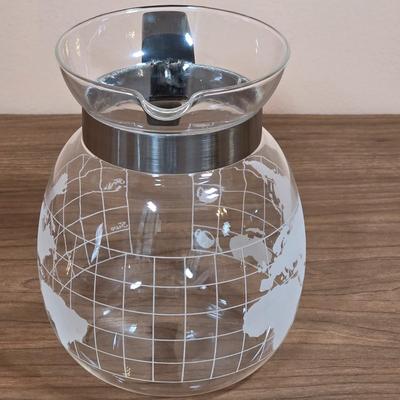 LOT 87D: Vintage 1970's Nestle Nescafe World Globe Glass Coffee Set, With Coffee Caraf, Sugar Bowl, Creamer & 7 Cups