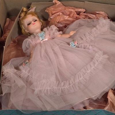 LOT 92F: Vintage Madame Alexander "Elise" Doll With Original Box