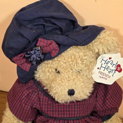 LOT 97F: Vintage Teddy Bear Collection Ashton Drake, Boyd & North American Bear Co, 1996 Ashton Drake Galleries...