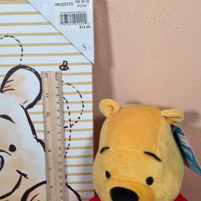 LOT 99F: Disney's Winnie The Pooh Plush Stuffed Animal Winnie The Pooh Bear & Tufted Wall Art