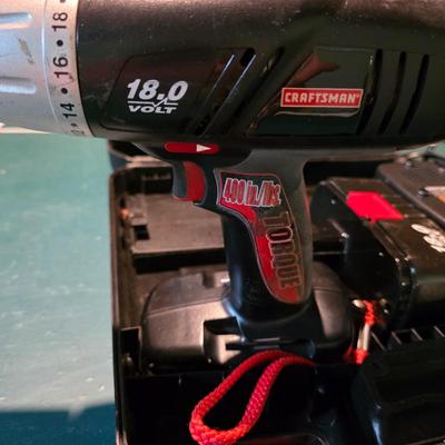 LOT 100B: Craftsman 18.0 Volt Drill/Driver With Charger & Bits In Case, Model 315.13340
