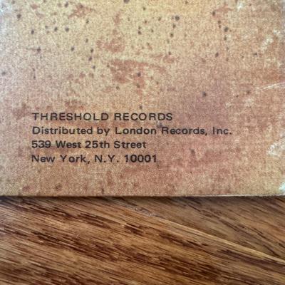 LOT 121L: Various Artists on Vinyl including The Monkees, Grateful Dead, Beach Boys and More!