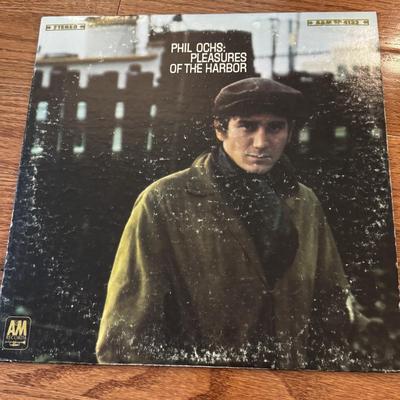 LOT 122L: Various Artists on Vinyl Including Donavan, Herbie Hancock and Others!