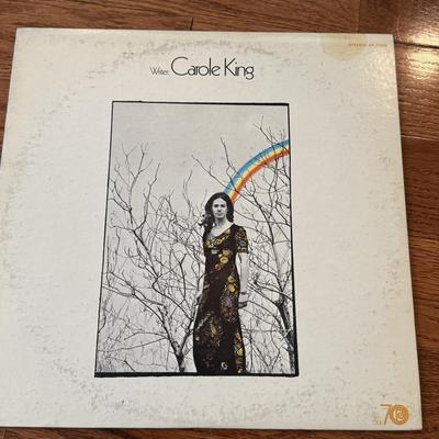 LOT 123L: Various Artists on Vinyl including Linda Ronstadt, Jefferson Airplane and Many More!