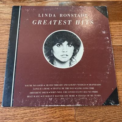 LOT 123L: Various Artists on Vinyl including Linda Ronstadt, Jefferson Airplane and Many More!