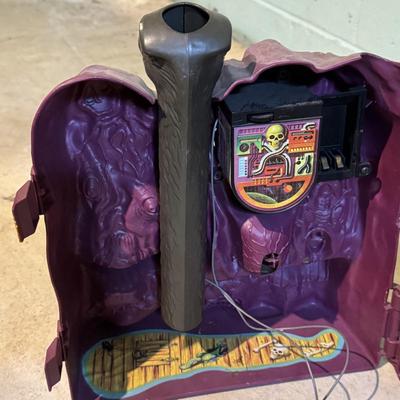 LOT 127B: Action Play Set Castle with Serpent