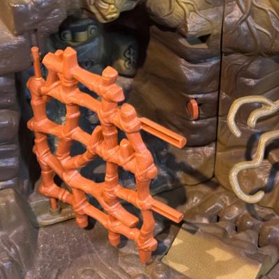 LOT 129B: Action Play Set