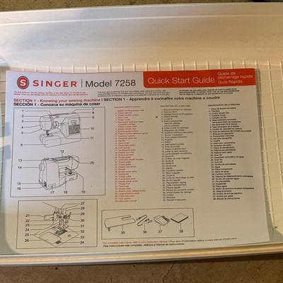 LOT 131B: Singer Sewing Machine Model 725B with Case & Accessories