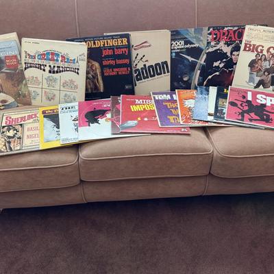 Sale Photo Thumbnail #542