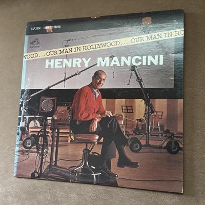 LOT 135F: Vinyl Record Collection