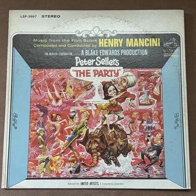 LOT 135F: Vinyl Record Collection