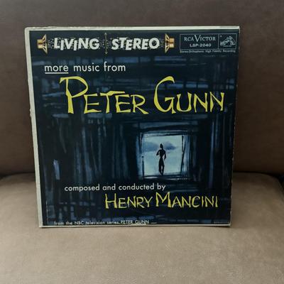 LOT 135F: Vinyl Record Collection