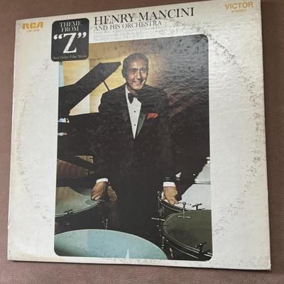 LOT 135F: Vinyl Record Collection