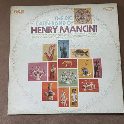 LOT 135F: Vinyl Record Collection