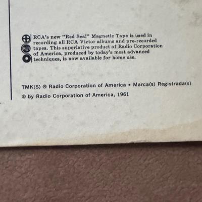 LOT 135F: Vinyl Record Collection