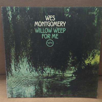 LOT 136F: Vinyl Record Collection