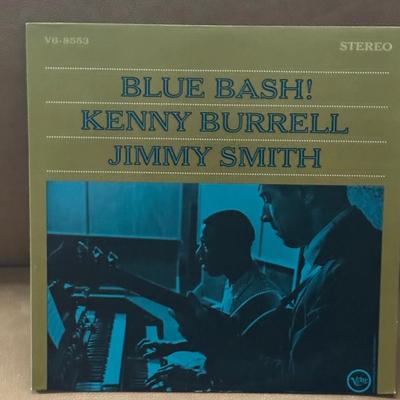 LOT 136F: Vinyl Record Collection