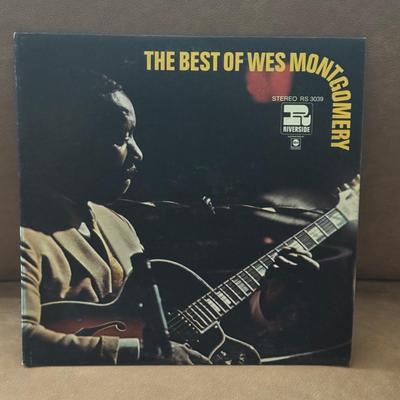 LOT 136F: Vinyl Record Collection