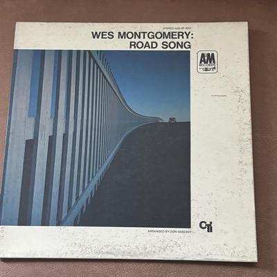 LOT 136F: Vinyl Record Collection