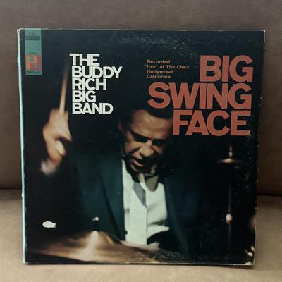 LOT 137F: Vinyl Record Collection