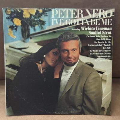 LOT 137F: Vinyl Record Collection