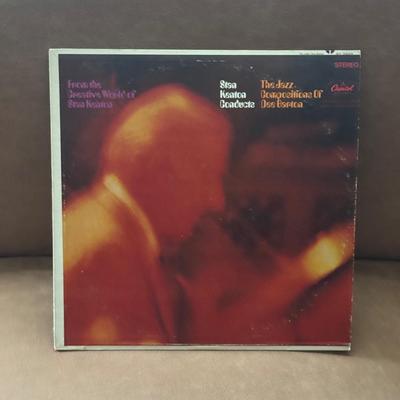 LOT 139F: Vinyl Record Collection