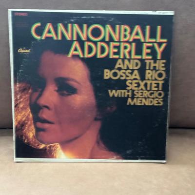 LOT 140F: Vinyl Record Collection