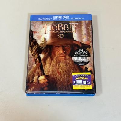 LOT 147D: Moulin Rouge Special Edition DVD & Collection of Blu-Rays: Star Trek 2008, Murder on the Orient Express, The Hobbit: An...