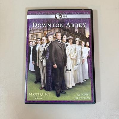 LOT 150D: TV Show DVDs: Family Guy, Avengers & More