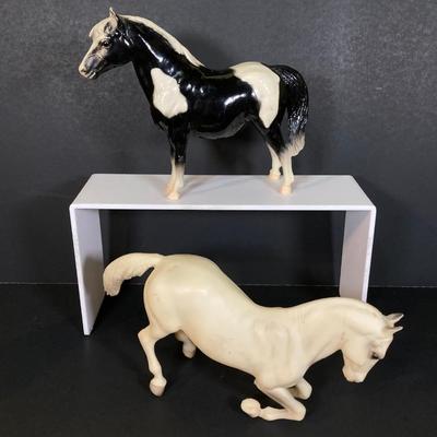 LOT 244: Collection of Black and White Breyer Molding Co. Horse Figurines